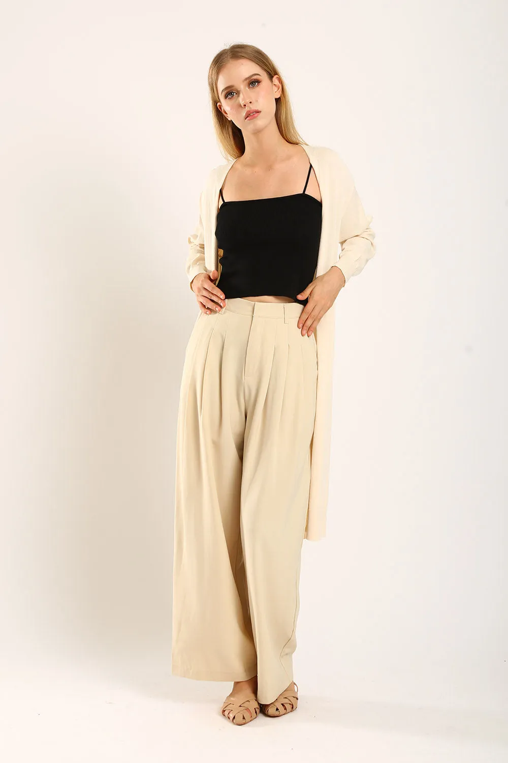 Claudette Relaxed Tailored Pants in Apricot