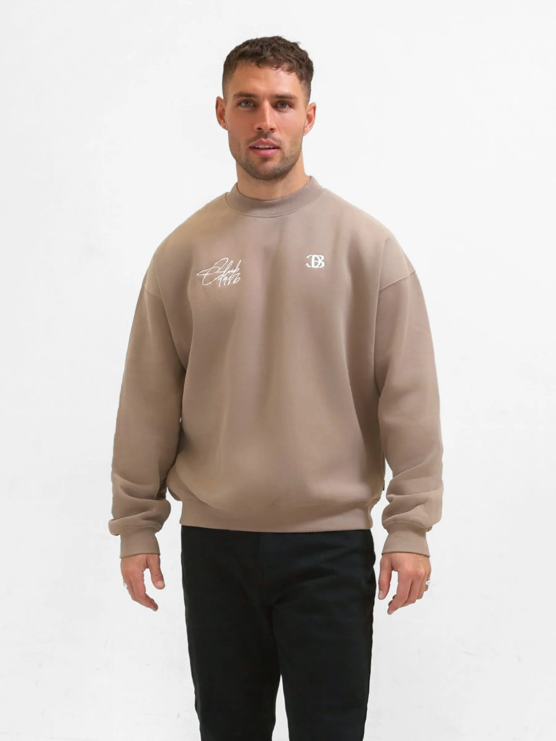 Club Relaxed Jumper - Brown