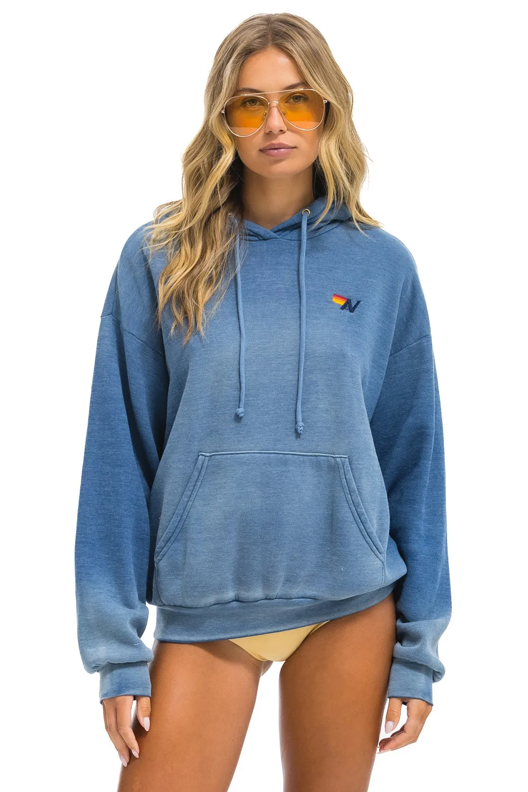 ESSENTIAL RELAXED PULLOVER HOODIE - FADED WATER