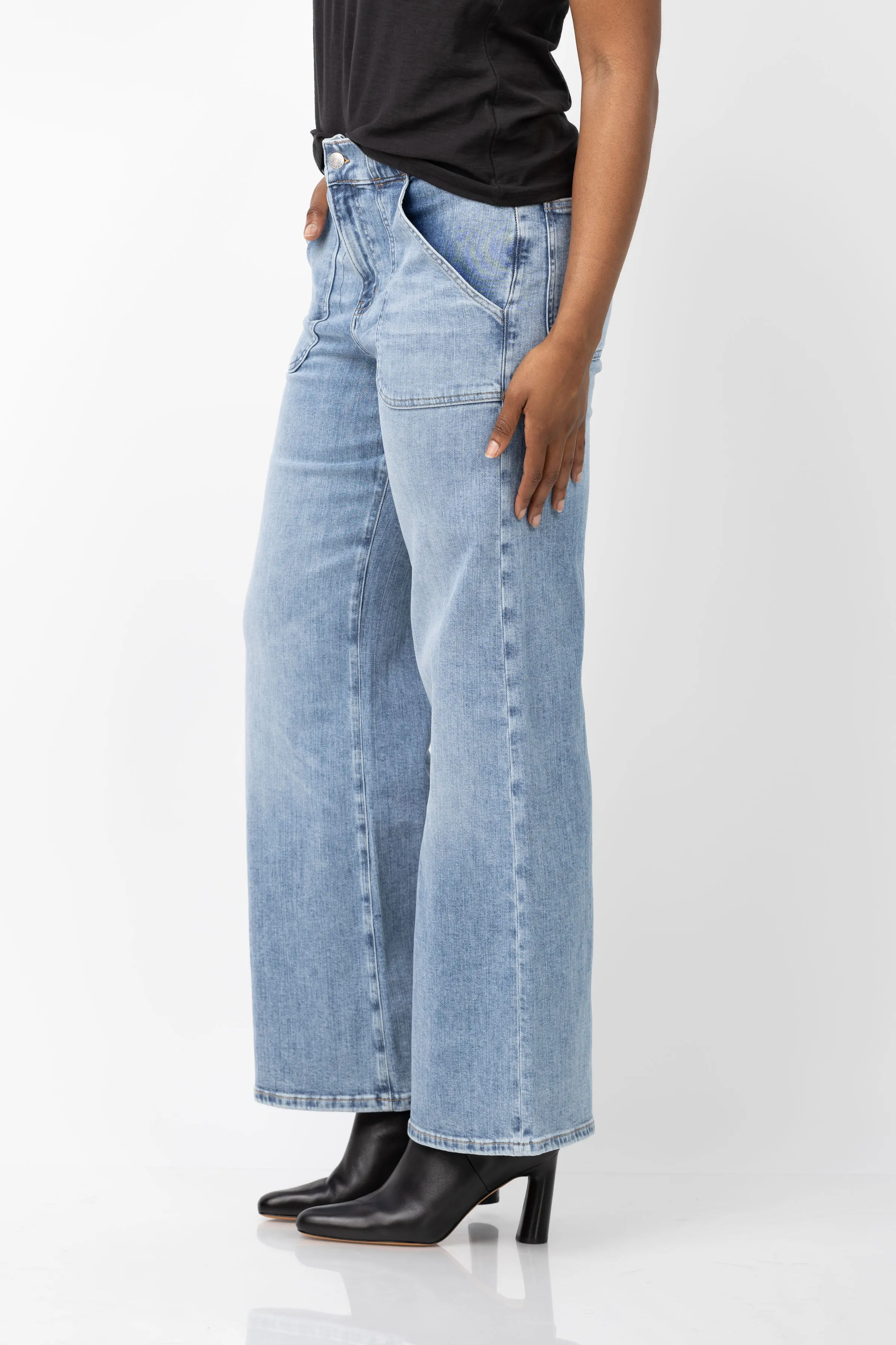 Frame Modern Pocket Jeans in Carpenter