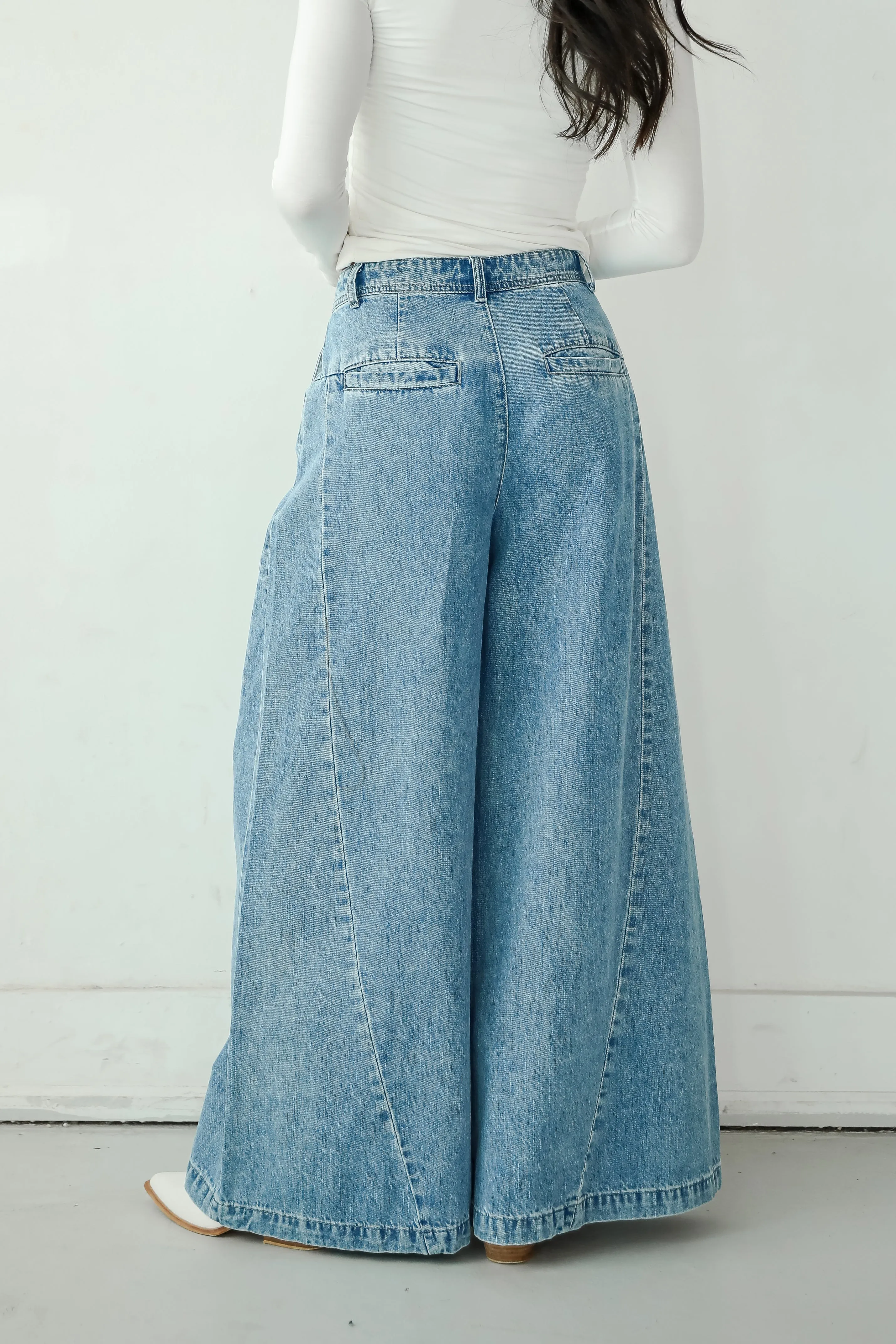 Kenzie Medium Wash Wide Leg Jeans