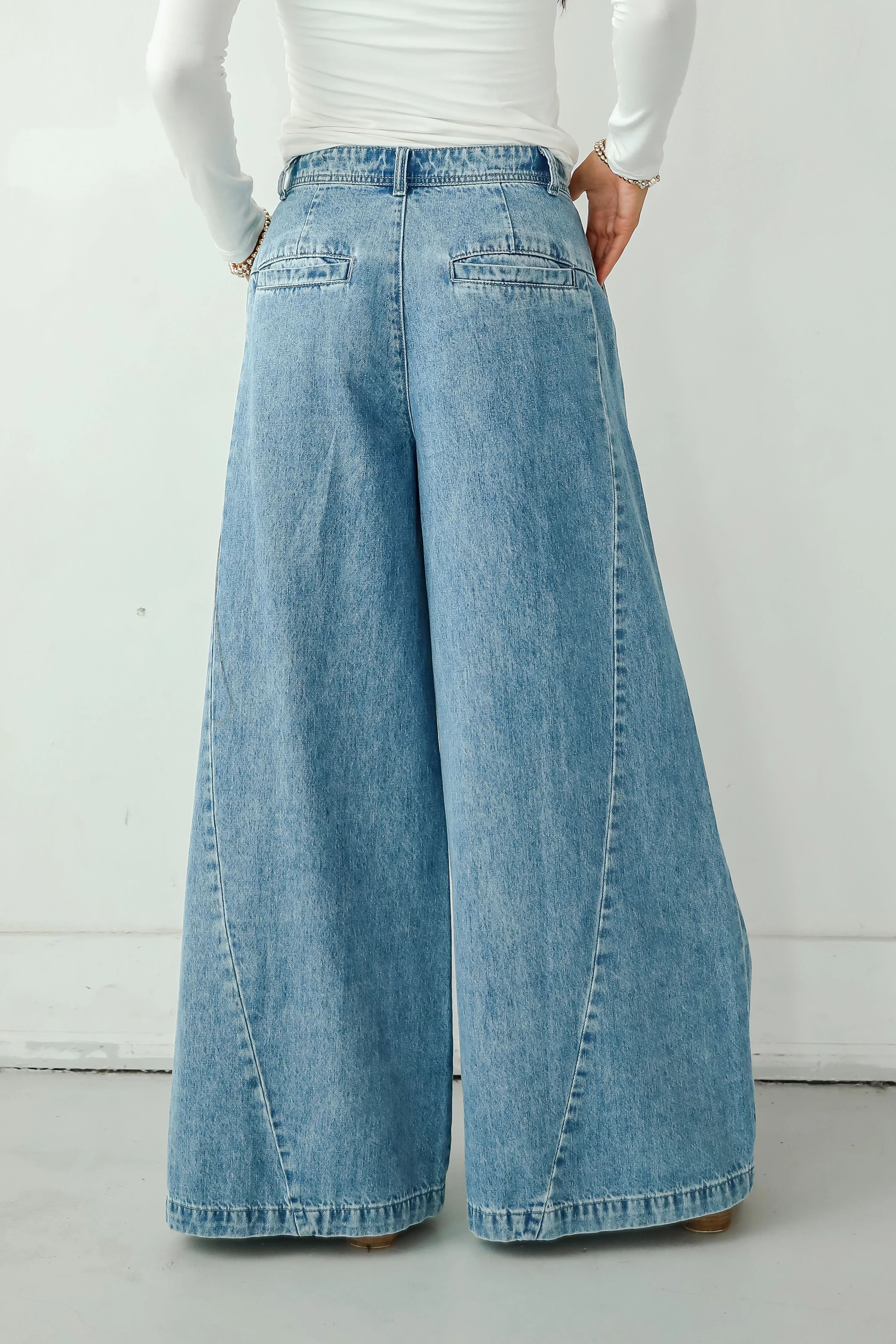 Kenzie Medium Wash Wide Leg Jeans