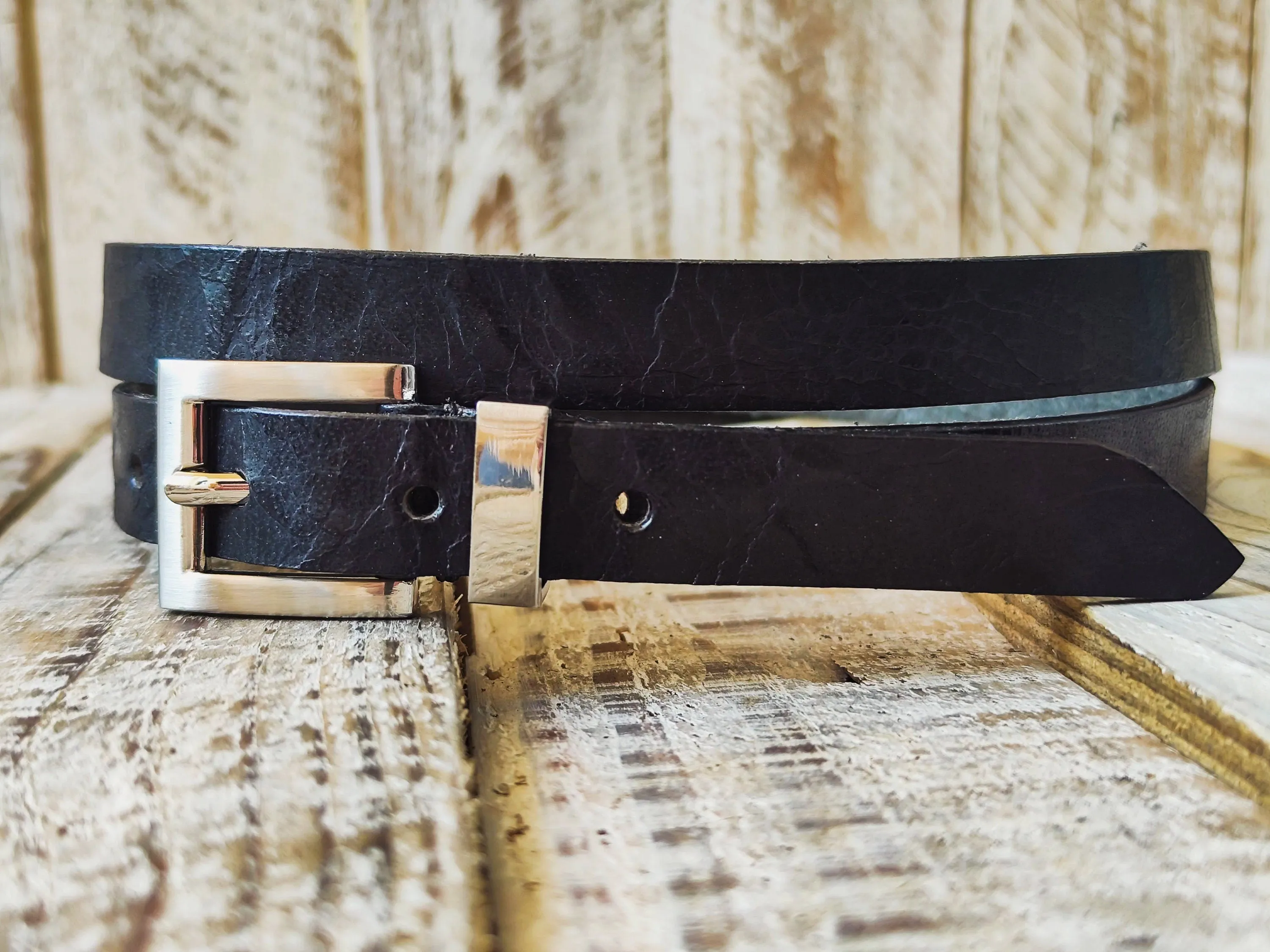 Minimalist Black Leather Belt with Silver Buckle for Men