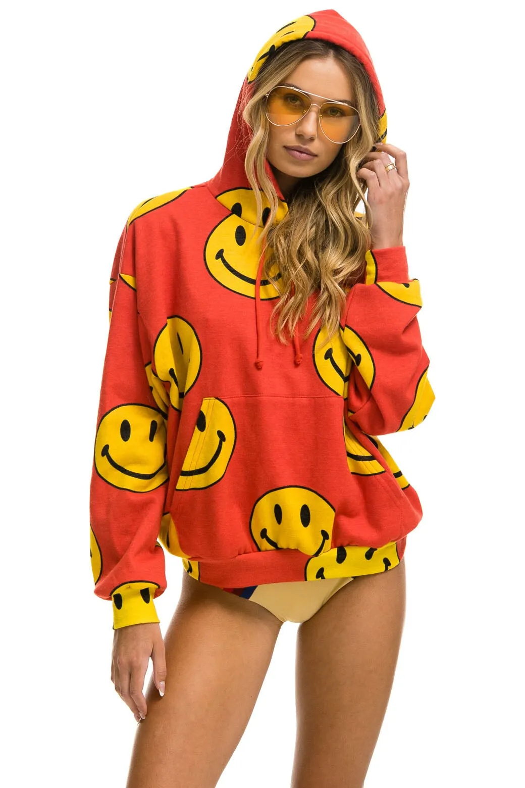 SMILEY REPEAT RELAXED PULLOVER HOODIE - RED