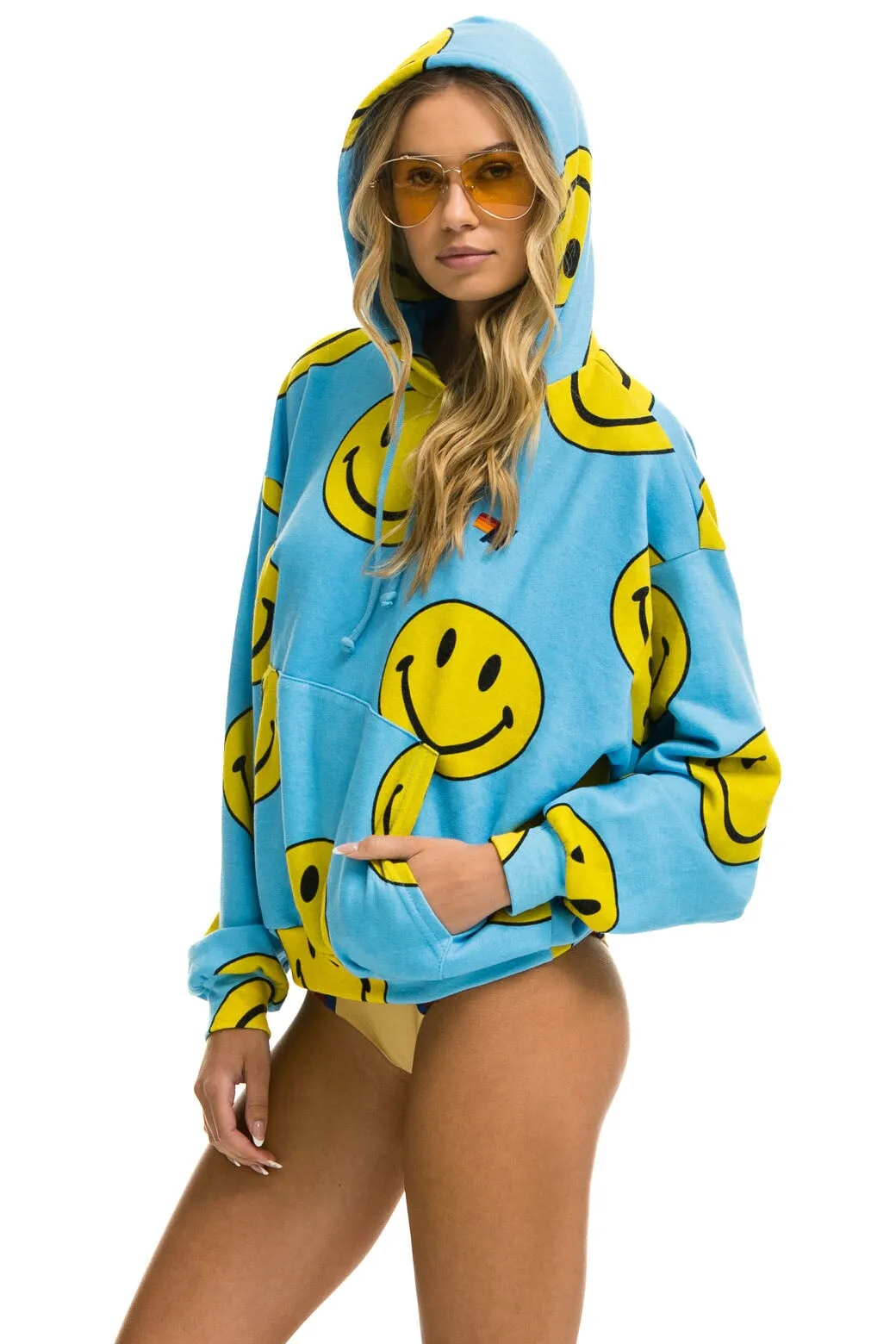 SMILEY REPEAT RELAXED PULLOVER HOODIE - SKY