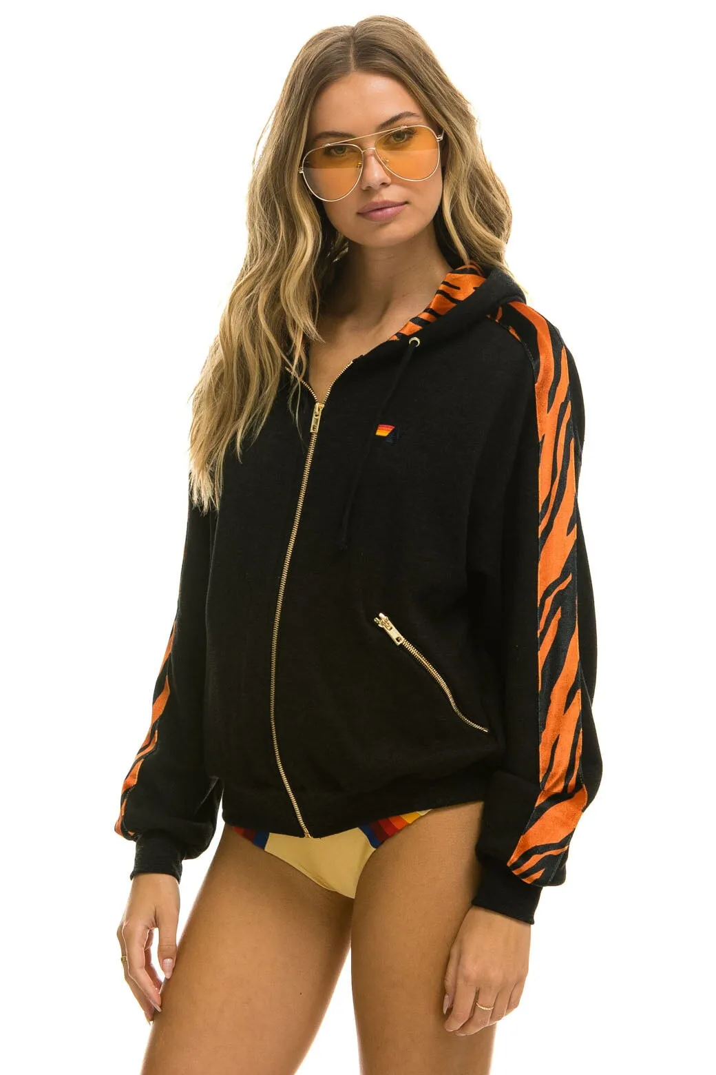 TIGER STRIPE RELAXED ZIP HOODIE WITH POCKETS - BLACK // TIGER